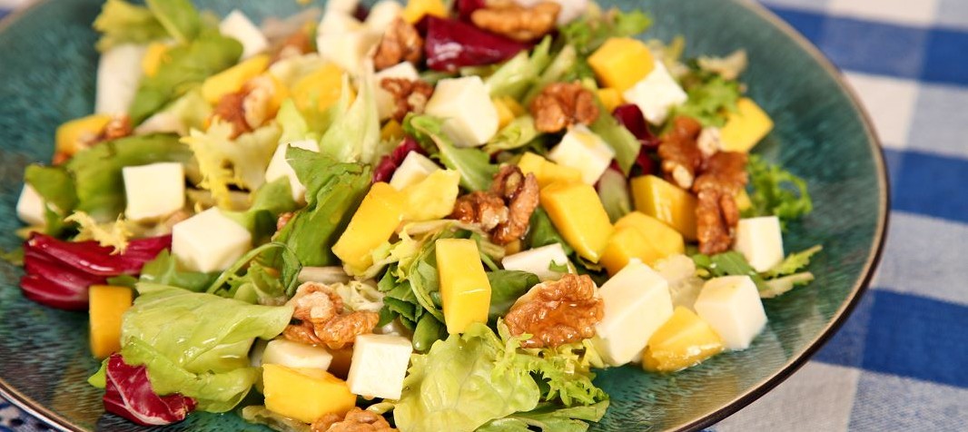 Mango salad