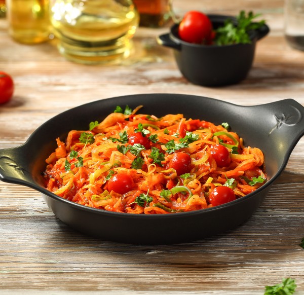 Fried cabbage with tomatoes